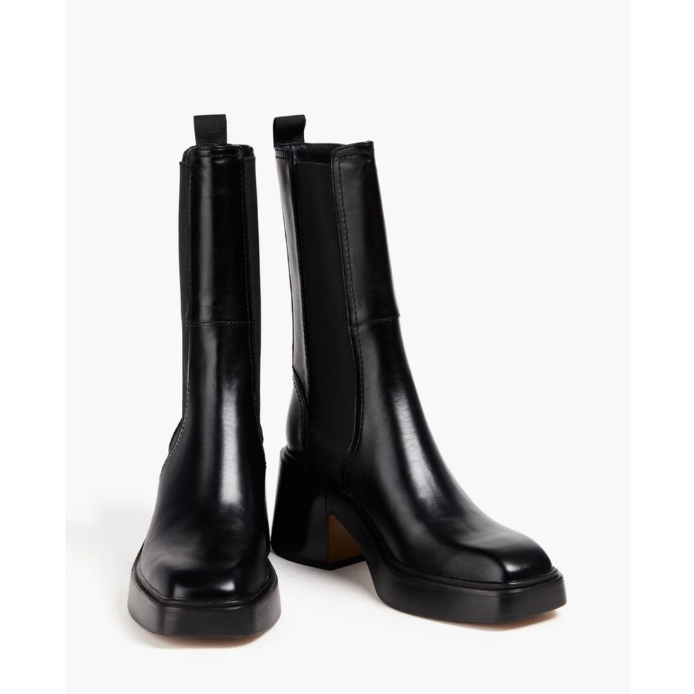 Women's Black Leather Chelsea Boot
